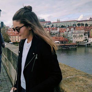 Meet your Posher, Alexandra